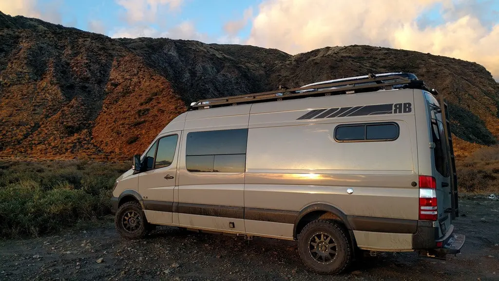 Rb Touring Van 02 - 170" 4X4 1