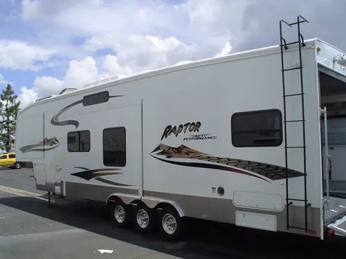 Raptor Toy Hauler 1
