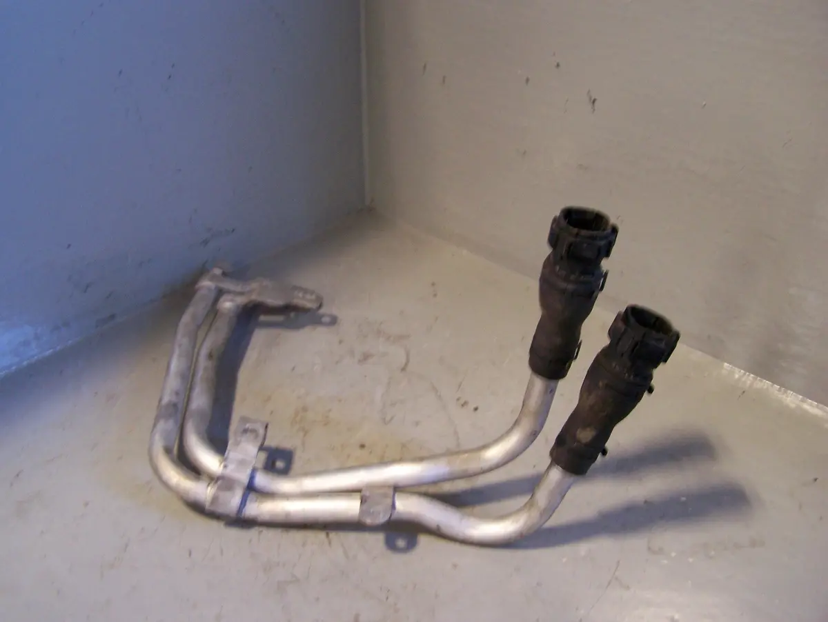 Range Rover L322 Dual Coolant Water Valve Pipe Metal 3.6 Tdv8 2006 To 2013 1