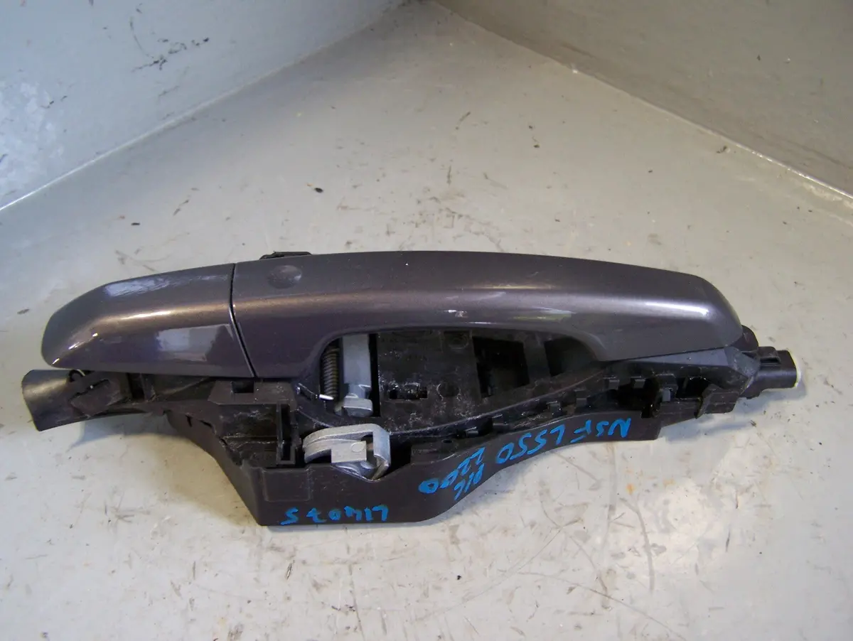 Discovery Sport Door Handle Exterior Near Side Front Waitomo Grey Land Rover 1