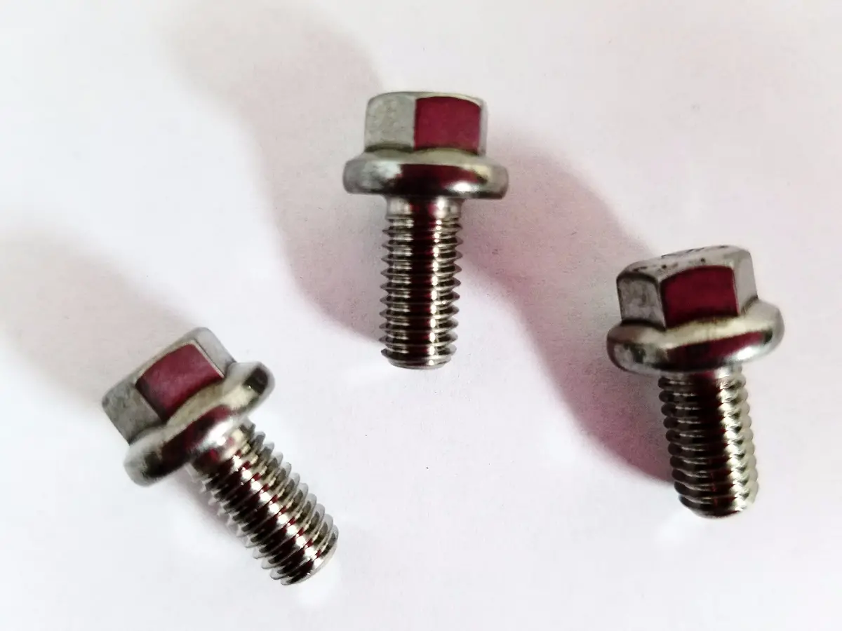 Upgraded Arp Water Pump Pulley Bolts 1