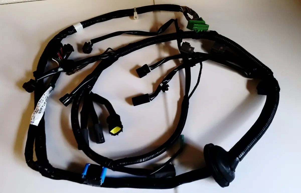 Engine Harness 99-00 1