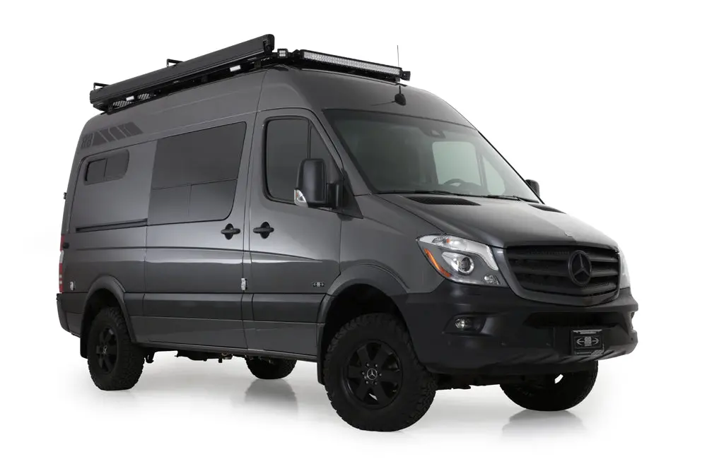 Rb Touring Van  - Richie - 144" 4X4 1