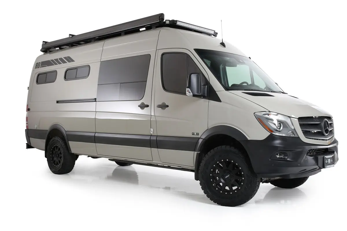 Jr 170 Adventure Van - 2500 4X4 1