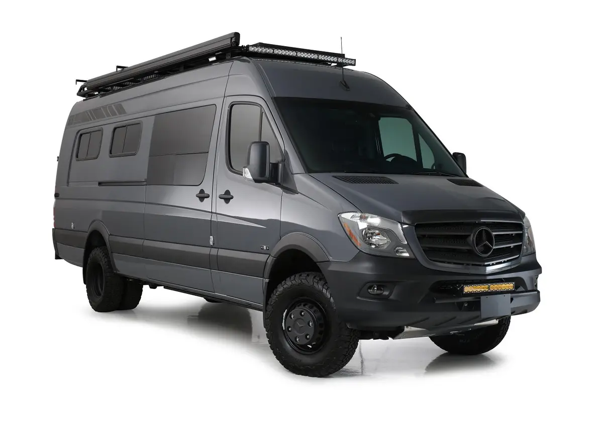 Rb Touring Van Cd - 170" Ext 3500 4X4 1