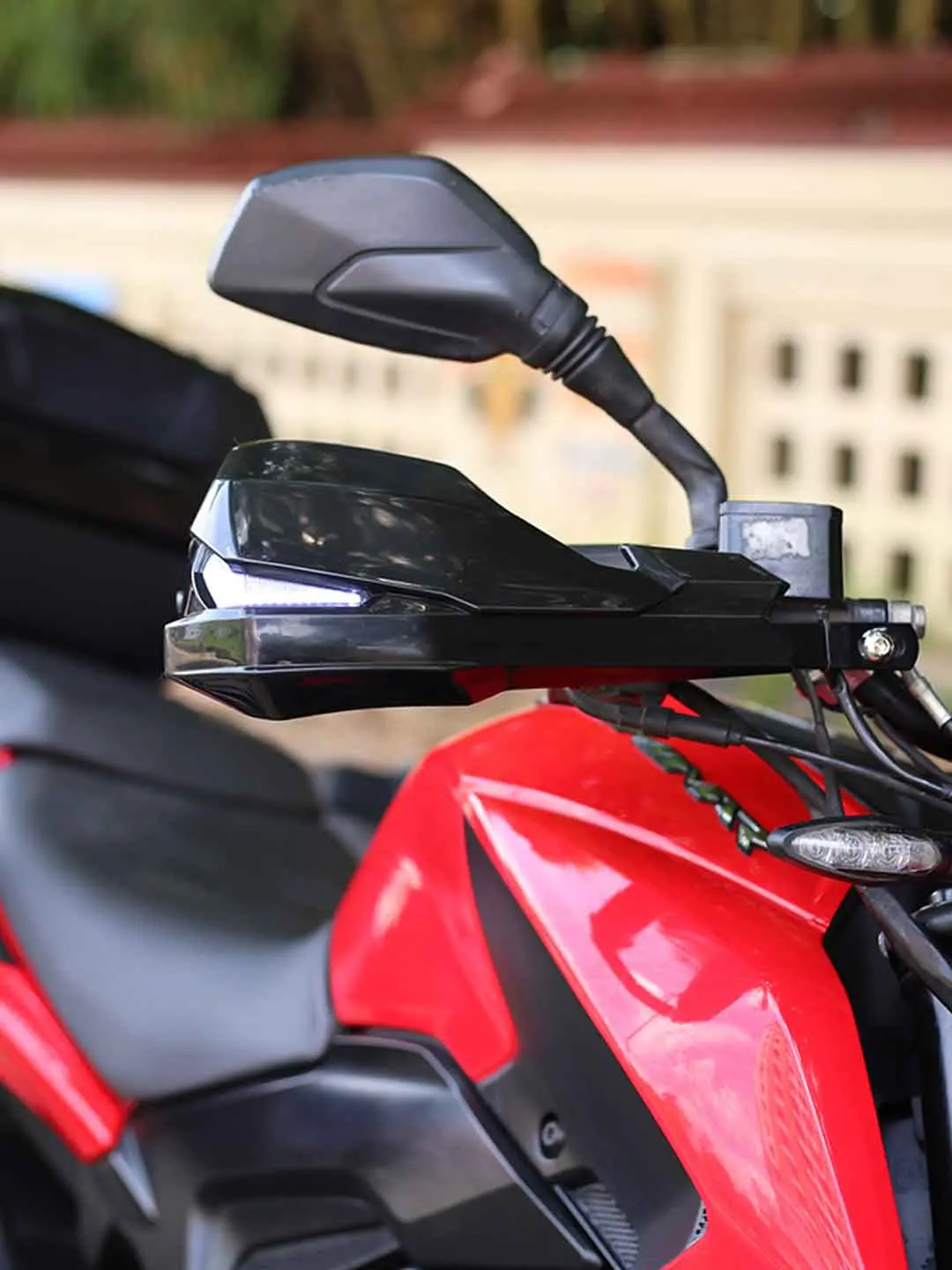 Mx Handguard With White Drl 1