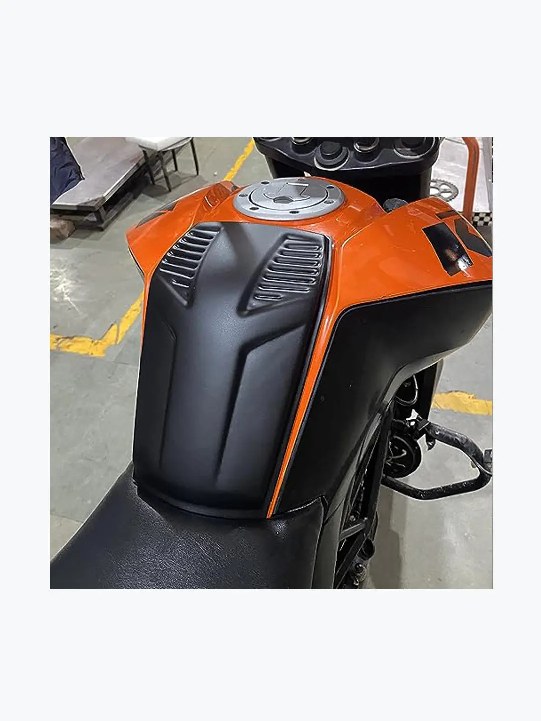 Saiga Tank Tie Ktm Duke New 1