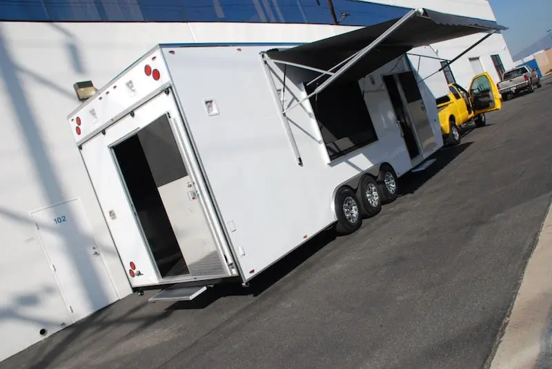 35' Gaming Trailer 1