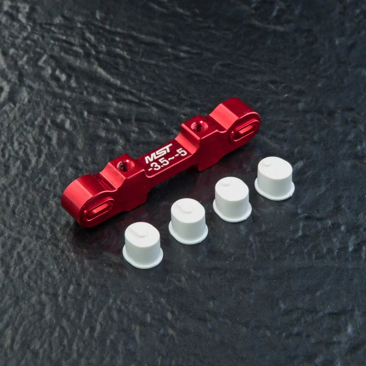 Mst Adj. Alum. Short Suspension Mount (-3.5--5.0) - Red 1