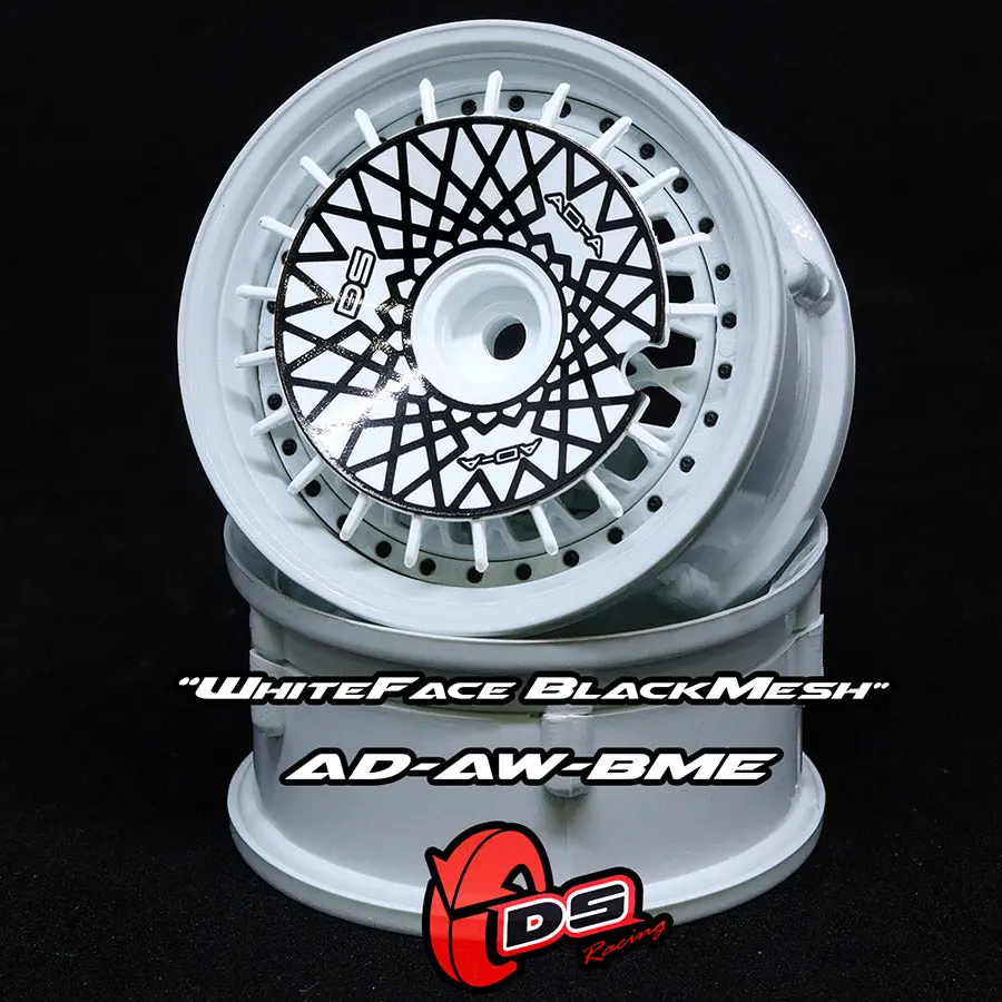 Aero Drift Wheel Cover - Slope White W/ Black Mesh 1