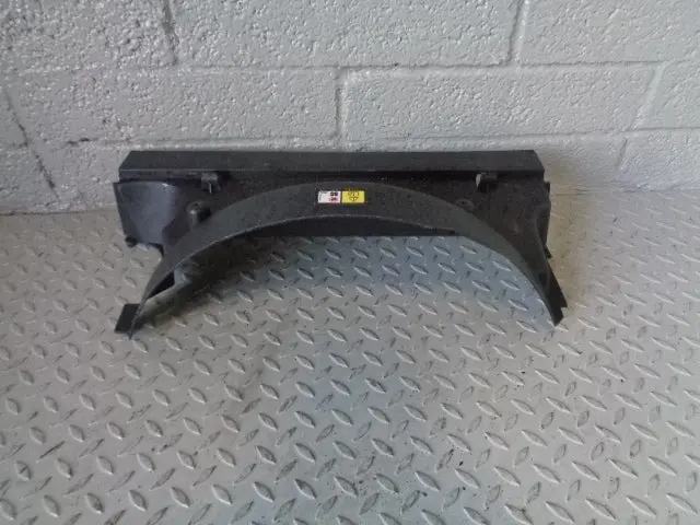 Upper Fan Shroud Pgk500085 2.7 Tdv6 Range Rover Sport Discovery 3 Land Rover 1