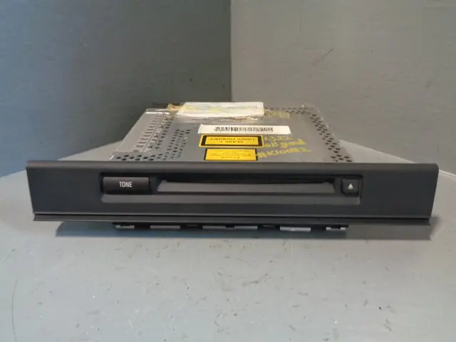 Range Rover L322 Cd Player Single Disc 65.12-8 385 891 Alpine 2002 To 2006 1