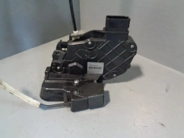 Range Rover Sport Door Lock Actuator Solenoid Motor Off Side Rear L320 2005 To 2009 1