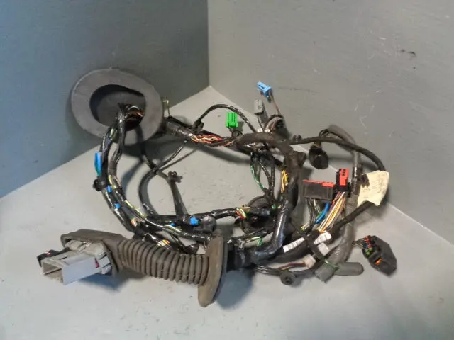 Discovery 4 Off Side Door Wiring Loom Front Right Ah22-14631-Adc Land Rover 1