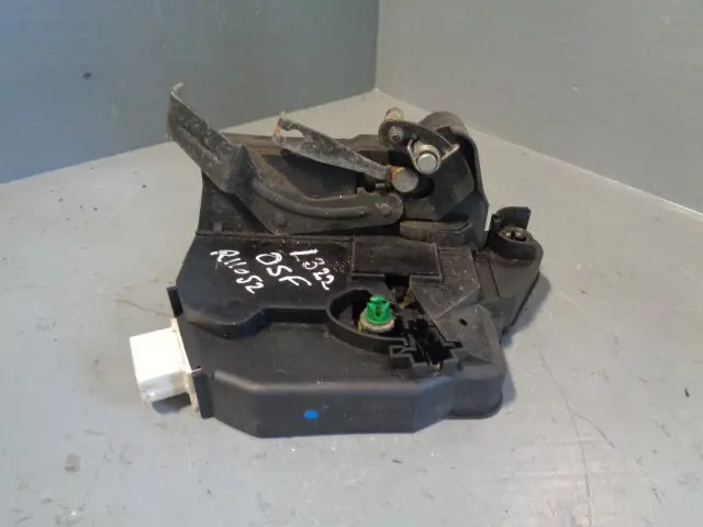 Range Rover L322 Door Lock Actuator Motor Solenoid Off Side Front 2002 To 2009 1