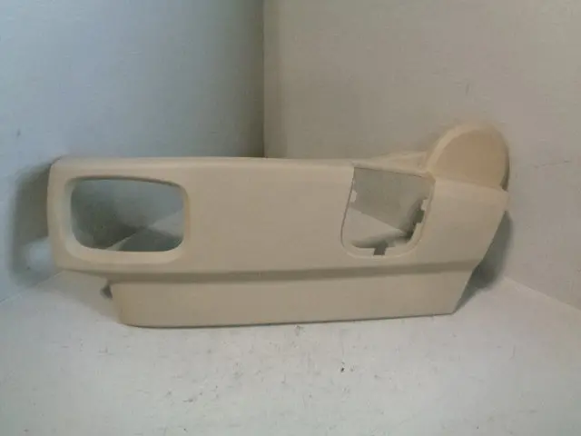Range Rover Sport Near Side Front Seat Valance Trim In Beige 2009 To 2013 Tlr 1