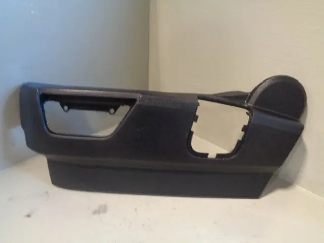 Range Rover Sport Near Side Front Seat Valance Trim In Black L320 2005 To 2009 1