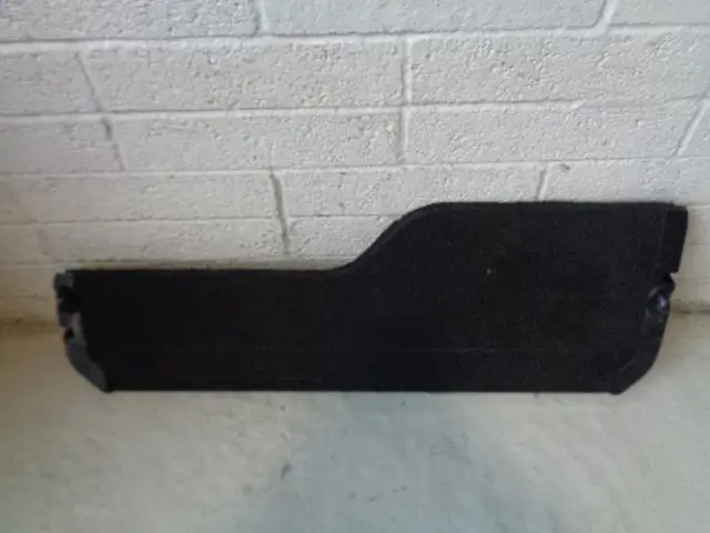 Discovery 3 Tailgate Interior Trim Lower Black 2004 To 2009 Land Rover 1