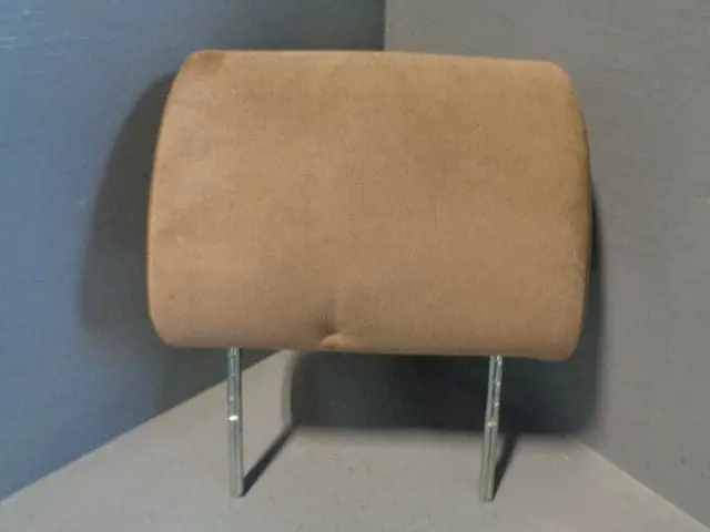 Discovery 2 Front Head Rest In Beige Fabric And Leather Land Rover 1998 To 2004 1