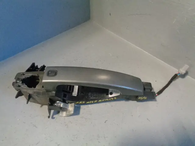 Range Rover Sport Door Handle Near Side Front External Grey Keyless 2009 To 2013 1