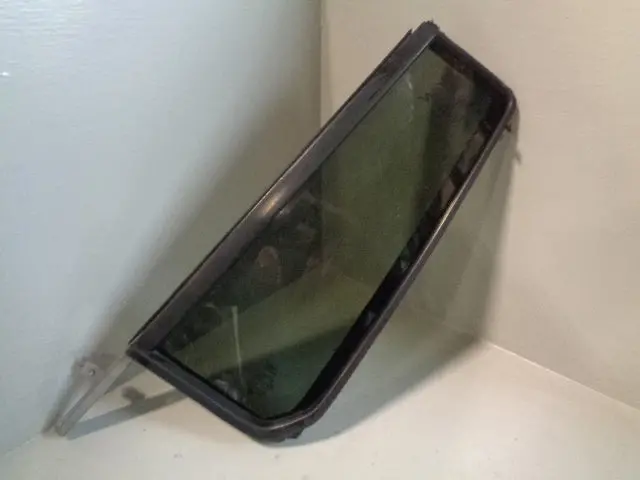 Discovery 4 Window Glass Door Near Side Rear Quarter Land Rover 2009 To 2016 Tinted 1