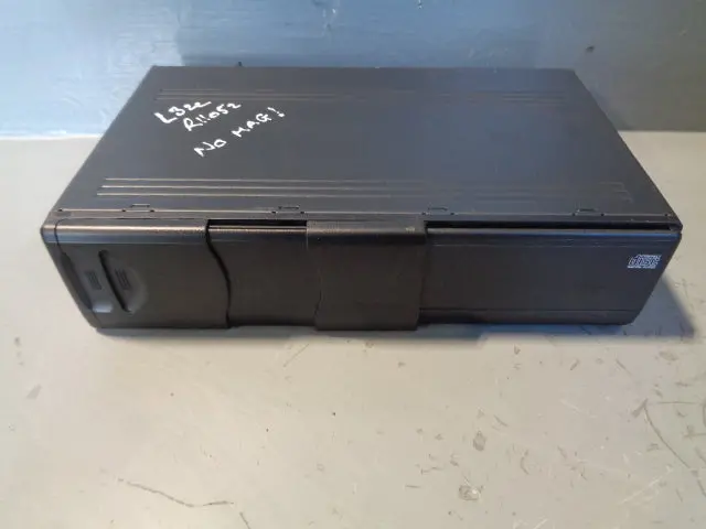 Range Rover L322 Cd Multi Changer Alpine Xqe000120 6 Disc No Magazine 1