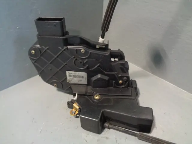Range Rover Sport Door Lock Motor Actuator Solenoid Near Side Front L320 1
