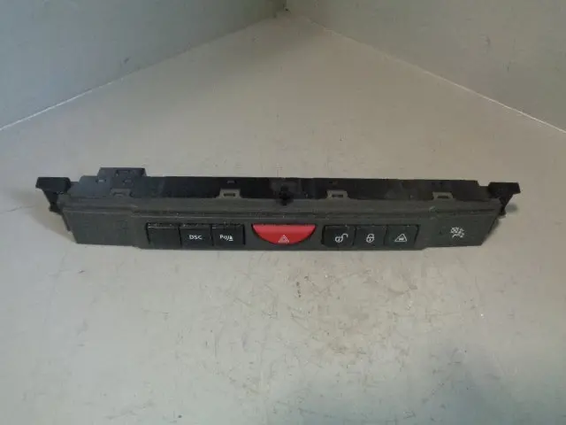 Range Rover Sport Control Switch Panel Yul500860wux Hazard L320 2005 To 2009 1