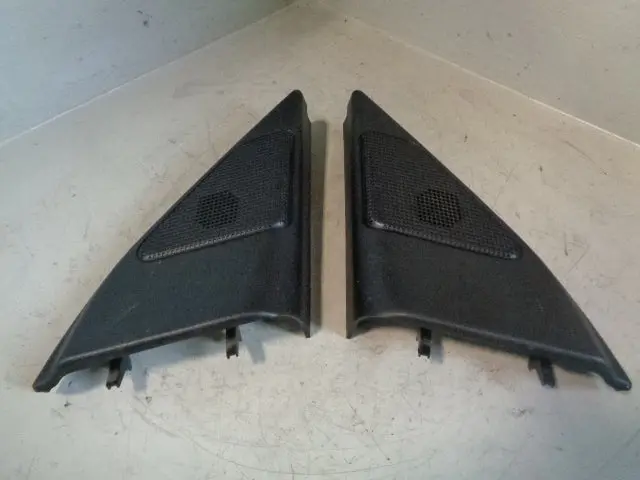 Freelander 1 Front Door Tweeter Speaker Grilles Pair In Black Land Rover 1998 To 2006 1