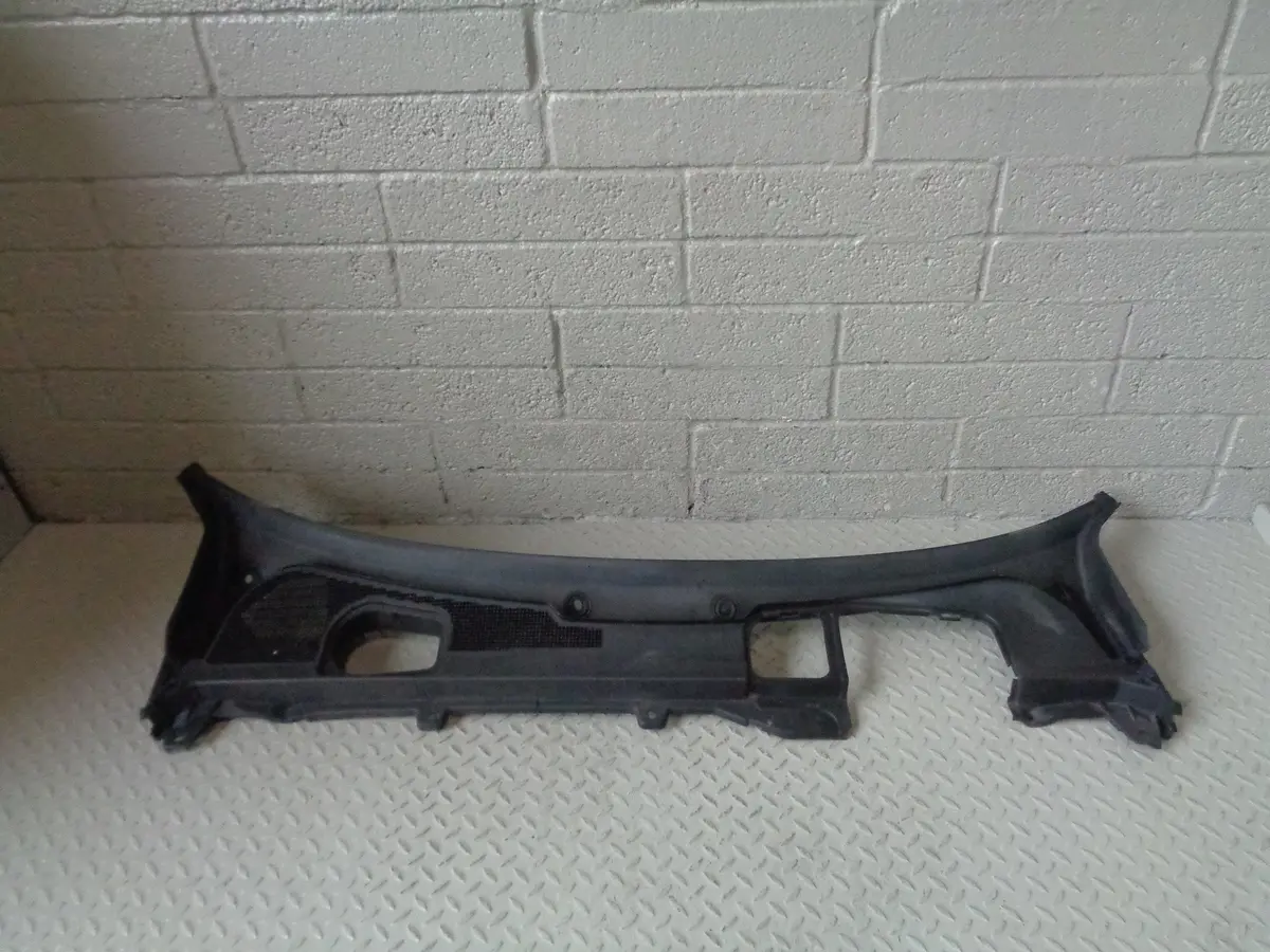 Freelander 2 Scuttle Panel Windscreen 6H52-4105-B Land Rover 2006 To 2011 1
