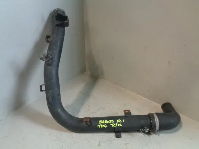 Freelander 1 Intercooler Intake Pipe Assembly Pnp000011 Td4 2001 To 2006 1
