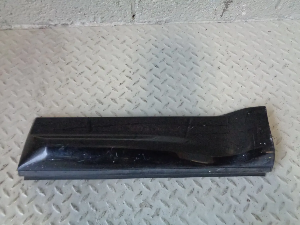 Range Rover Sport Door Moulding Trim Pod Near Side Rear Black L320 B14092 1