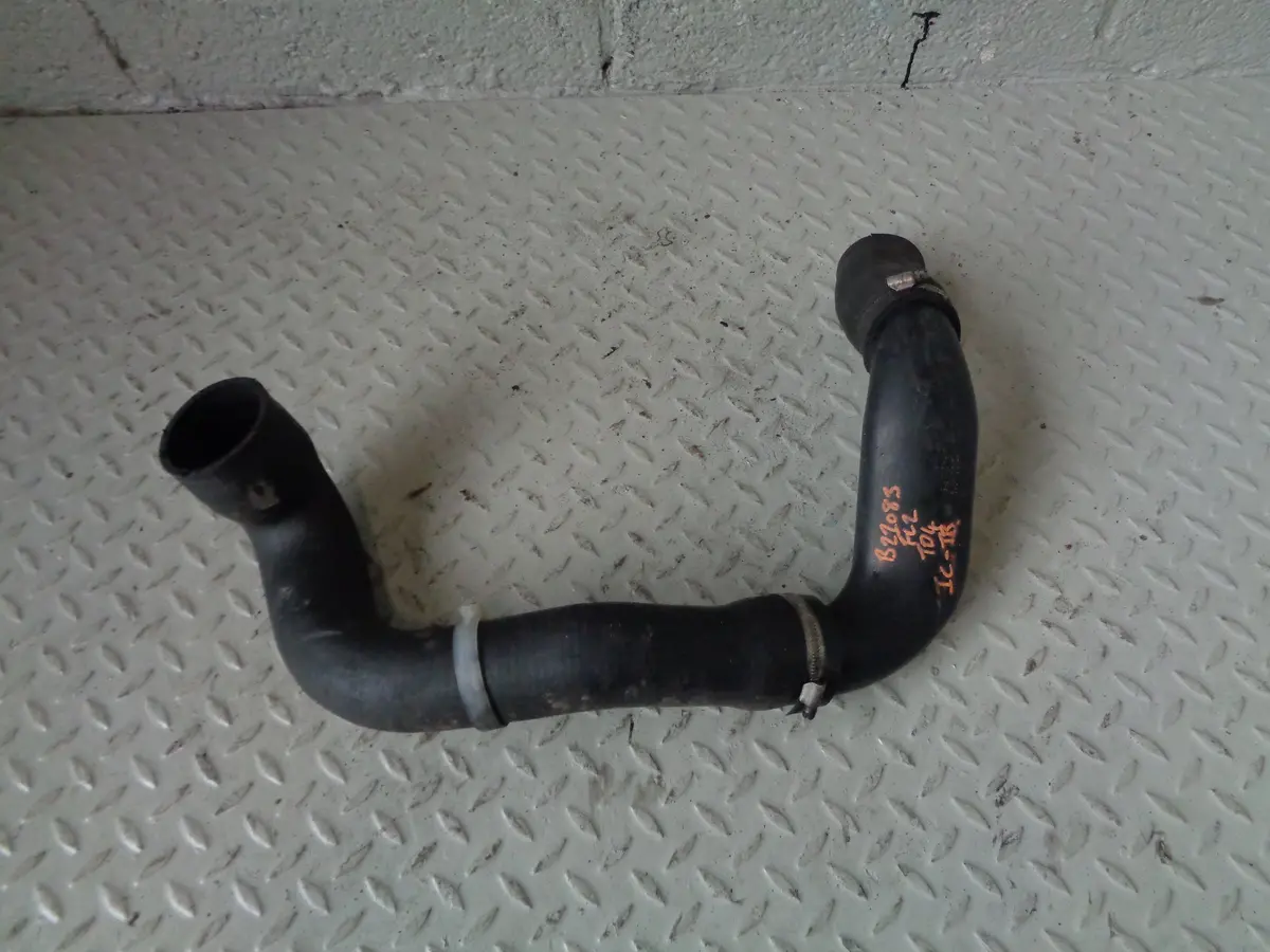 Freelander 2 Turbo To Intercooler Pipe Land Rover 2.2 Td4 2006 To 2015 1