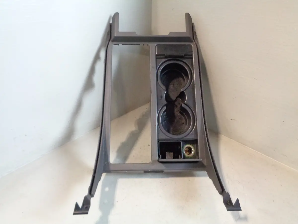Range Rover Sport Centre Console Surround Cup Holders Fhm500032xxx L320 1