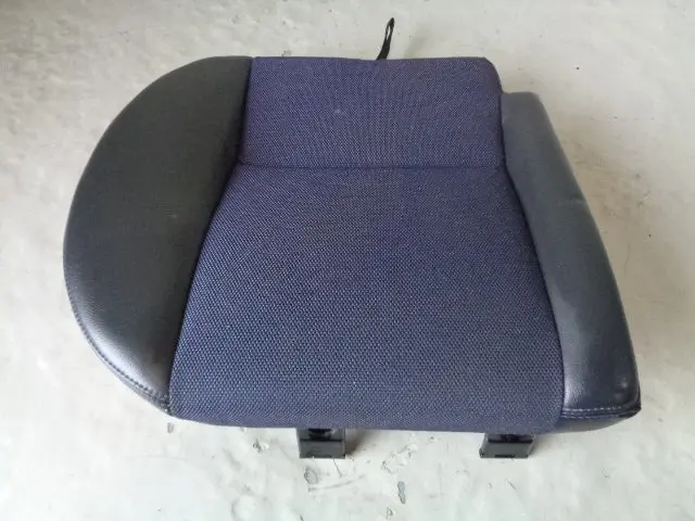 Freelander 2 Seat Base Rear Off Side Black Blue Half Leather Land Rover 1