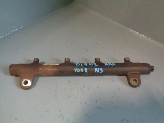 Tdv8 3.6 Fuel Rail Range Rover L322 And Sport L320 6H4q-9D280-Ab Near Side 1