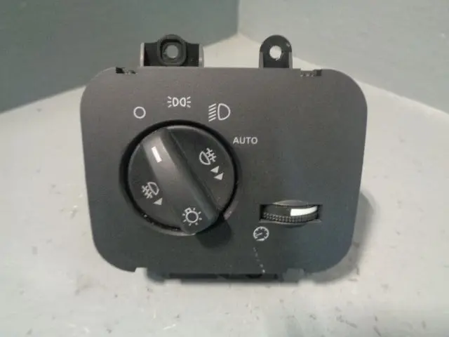 Discovery 3 Headlight Switch Auto Yud501480pvj Land Rover Range Rover Sport 1