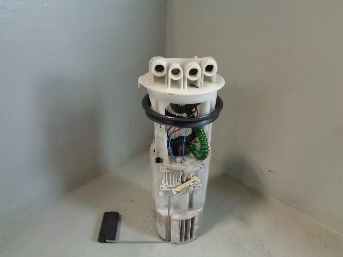 Discovery 2 Fuel Pump In Tank Assembly Td5 2.5 Land Rover 1998 To 2004 1