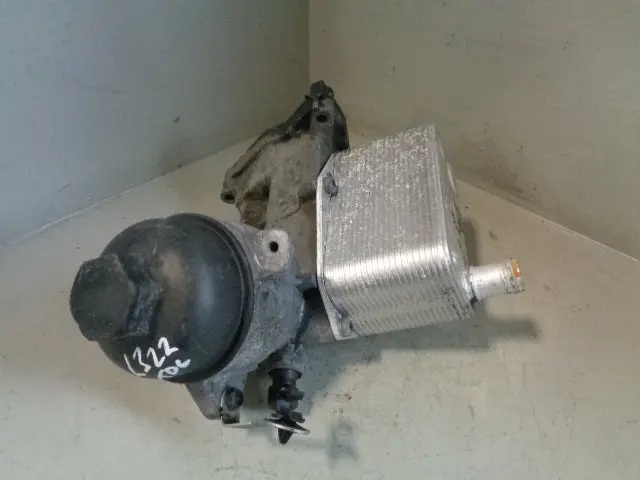 Range Rover L322 Oil Filter Housing And Oil Cooler 3.0 Td6 Diesel 2002 To 2006 1