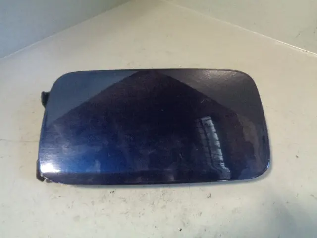 Range Rover L322 Fuel Filler Flap In Oslo Blue Lrc 644 2002 To 2009 1