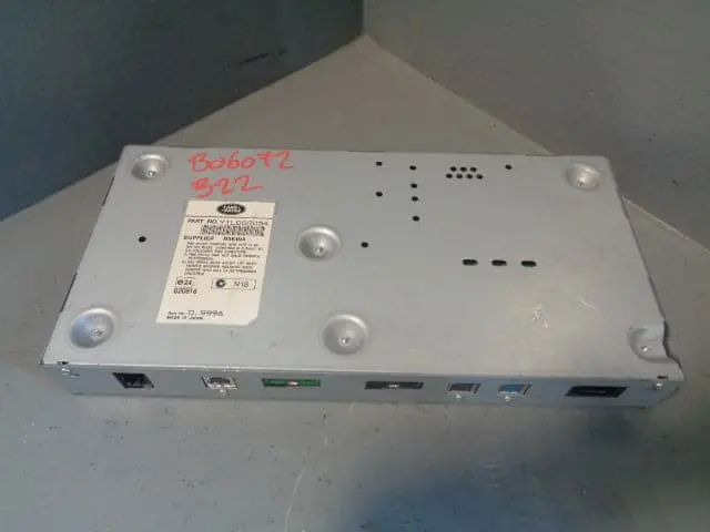 Range Rover L322 Dvd Entertainment Module Yil000054 Land Rover 2002 To 2009 1