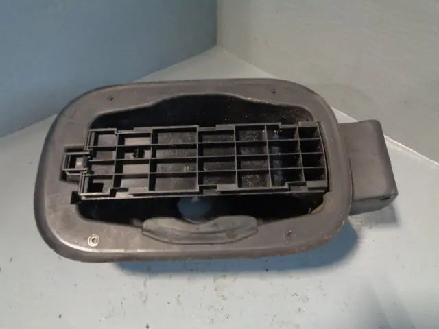 Range Rover Sport Fuel Flap Mechanism L320 2005 To 2013 (No Cap) 1