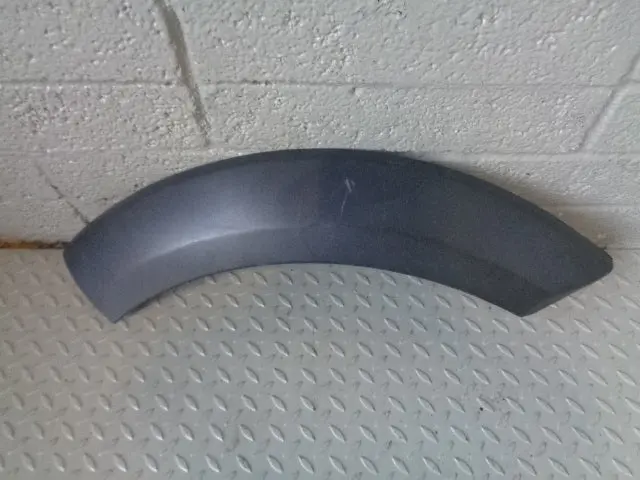 Discovery 3 Wheel Arch Moulding Quarter Panel Trim Near Side Rear Land Rover 1