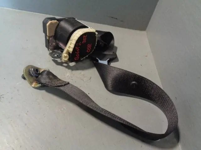Range Rover L322 Seat Belt Off Side Rear In Black 2002 To 2009 1