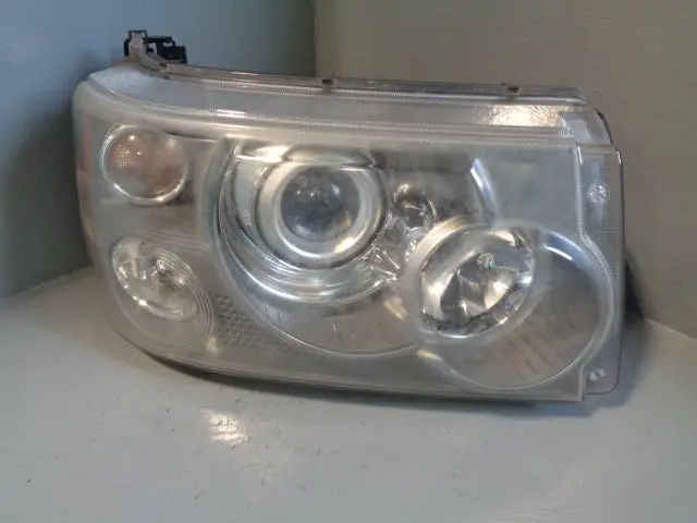 Range Rover Sport Headlight Off Side Front Bi-Xenon Xbc501763lzn 2005 To 2009 1