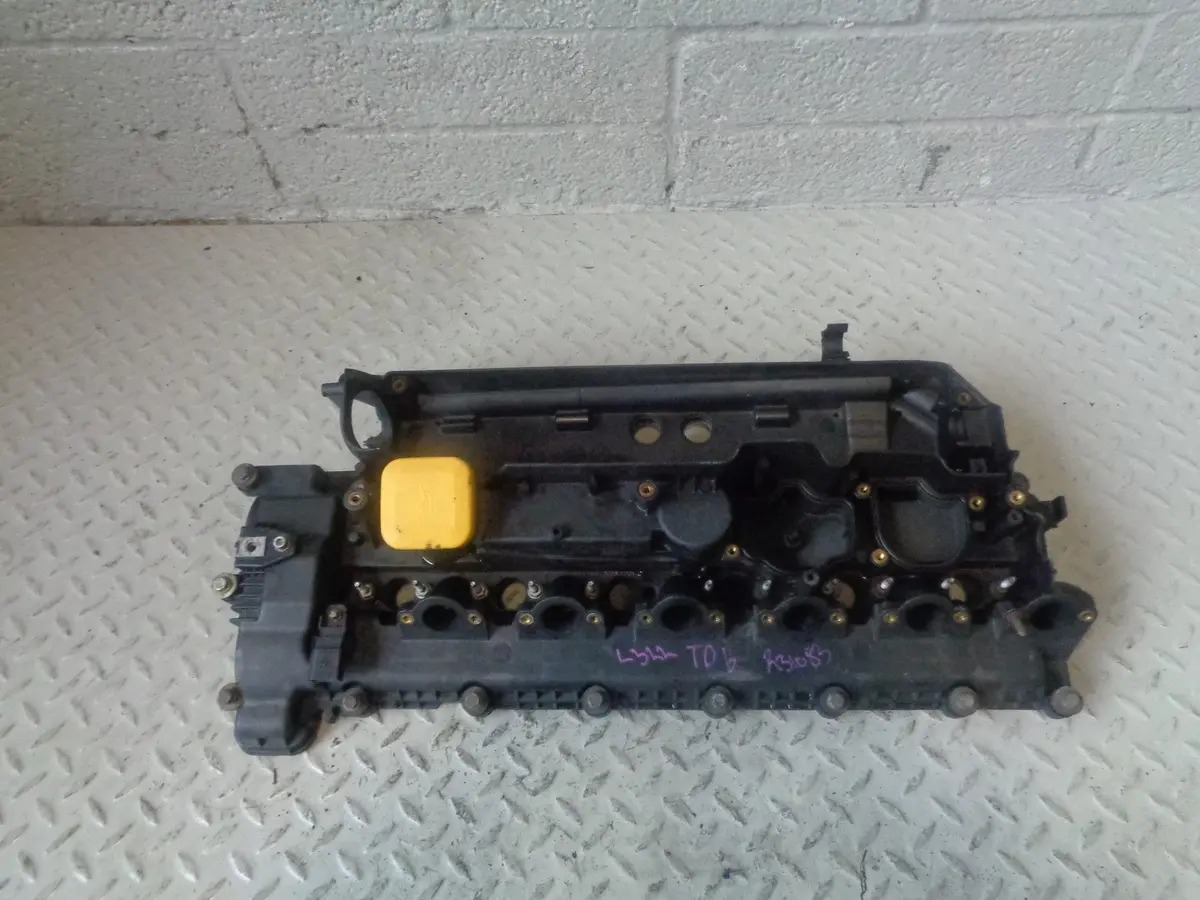 Range Rover L322 Rocker Cover 3.0 Td6 0928400458 2002 To 2006 Land Rover 1