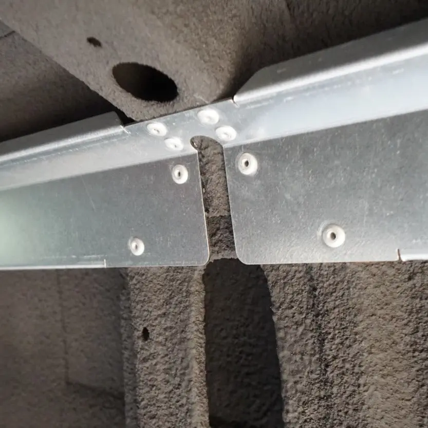 07+ Sprinter Van 144 - Upper Cabinet Wall Brace Kit 2