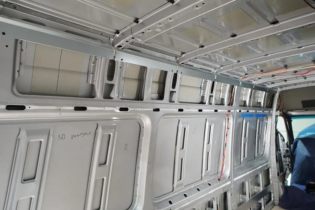 07+ Sprinter Van 170 - Upper Cabinet Wall Brace Kit 1
