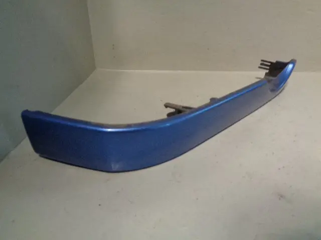 Discovery 2 Headlight Trim Off Side Monte Carlo Blue Land Rover Facelift 2