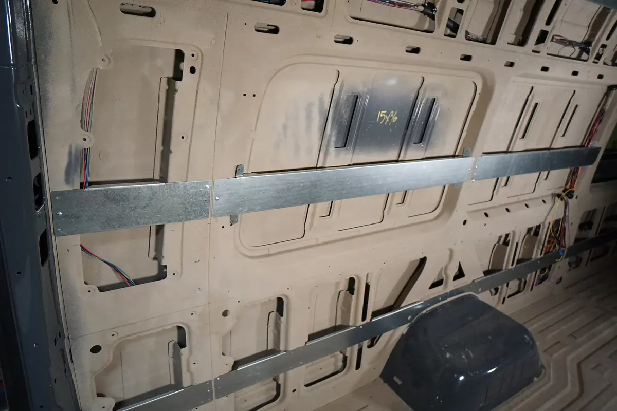 07+ Sprinter Van 170 Ext - 43" - 45" High Panel Bed Brace Kit 1